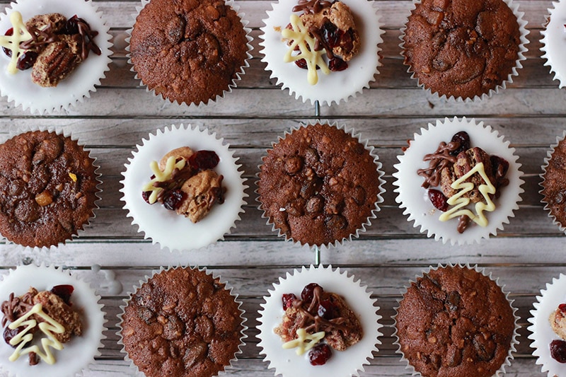 christmas cake muffins iced