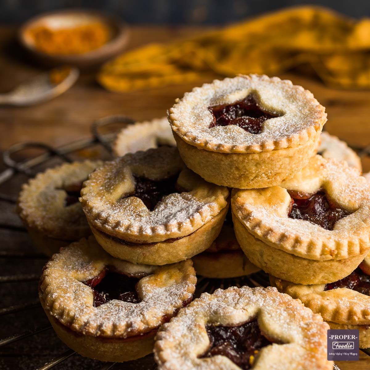 Deep-filled mince pies recipe